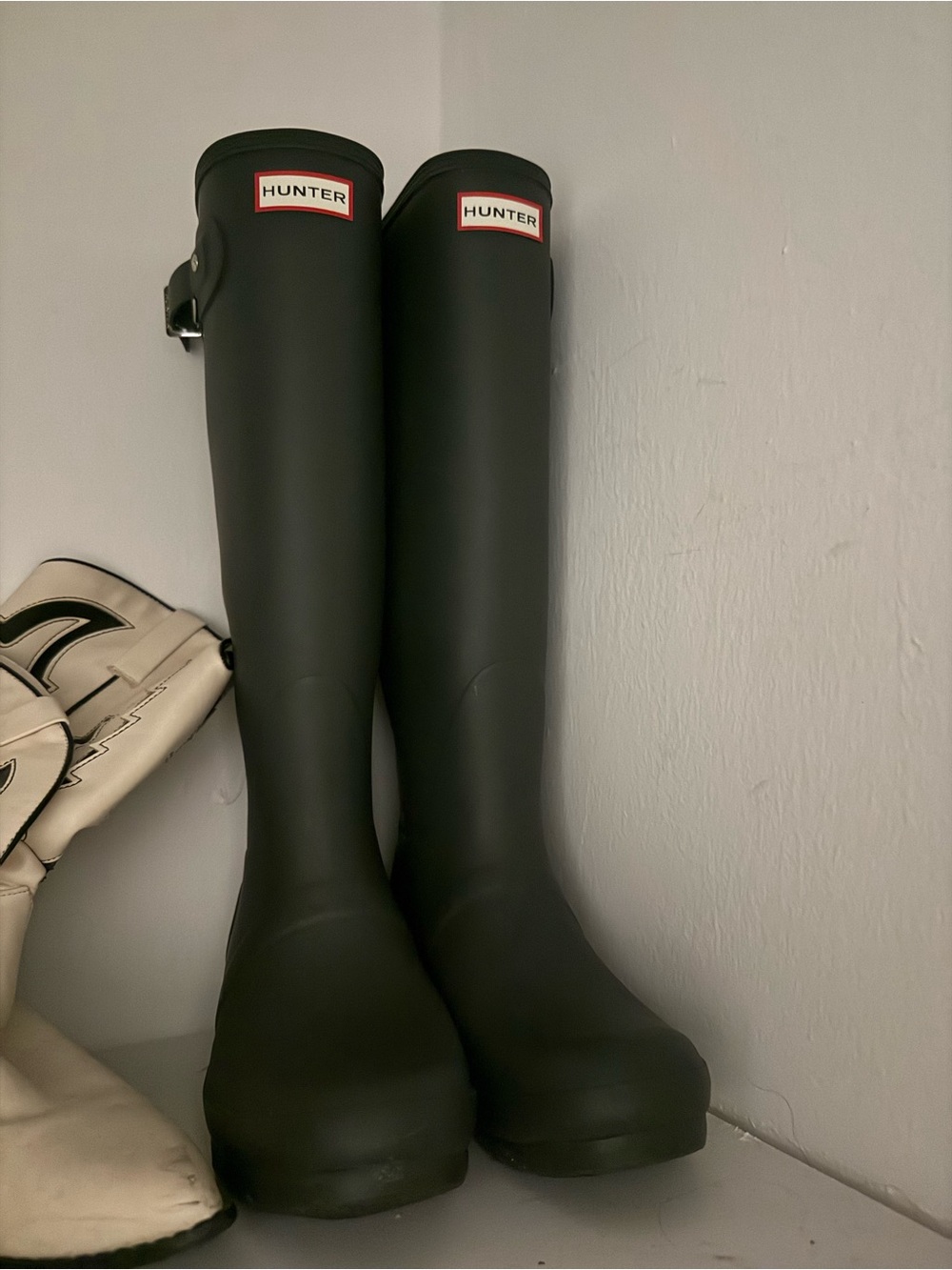 Hunter Black Rubber Wellington Boots with White Logo Detail